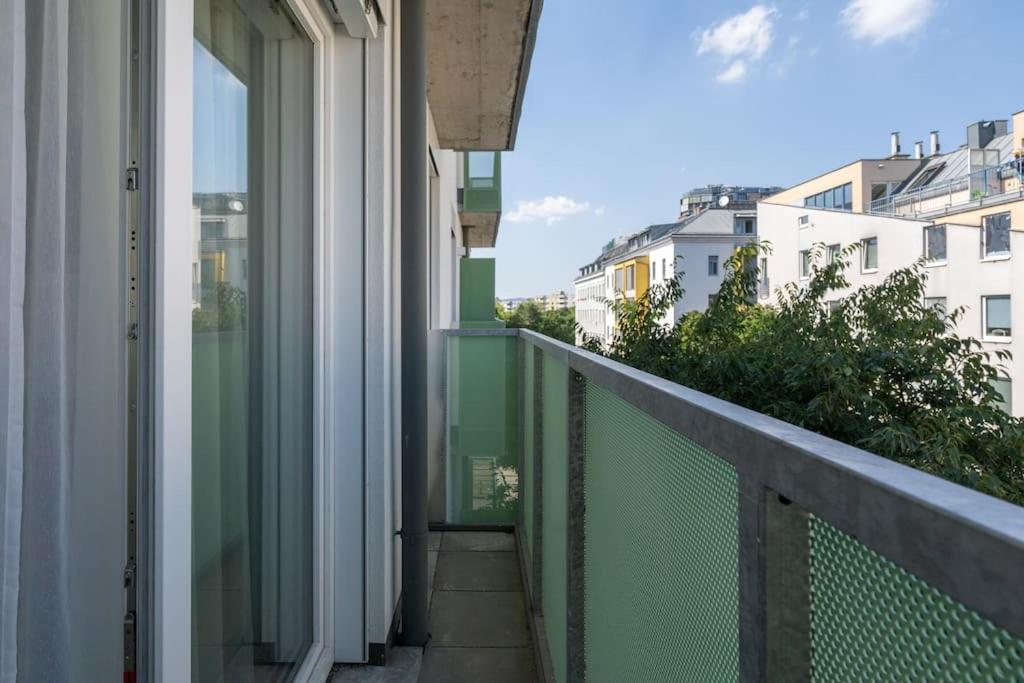 Urban 1Br Retreat, Easy City Link By Hm Wien Exteriör bild