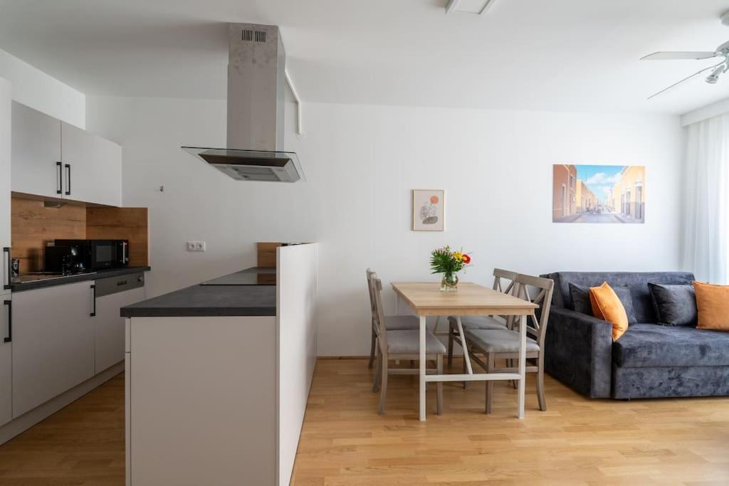 Urban 1Br Retreat, Easy City Link By Hm Wien Exteriör bild